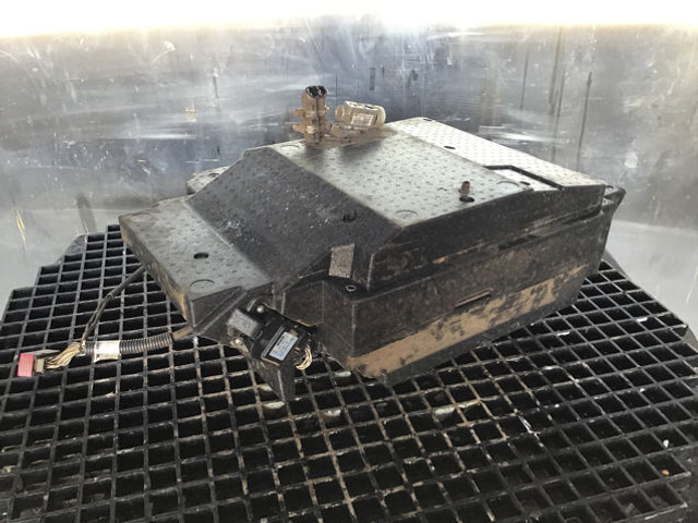 Liebherr Airco Unit - Компрессор кондиционера: фото 1 Liebherr Airco Unit - Компрессор кондиционера: фото 1