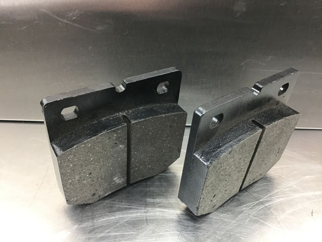 Liebherr Brake lining - Тормозные колодки: фото 2 Liebherr Brake lining - Тормозные колодки: фото 2
