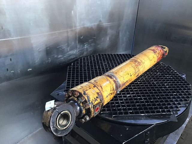 Гидравлический цилиндр Liebherr Cylinder: фото 7