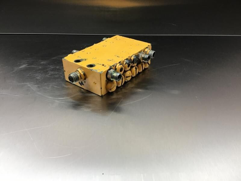 Liebherr Distribution Block - Гидравлика: фото 1 Liebherr Distribution Block - Гидравлика: фото 1