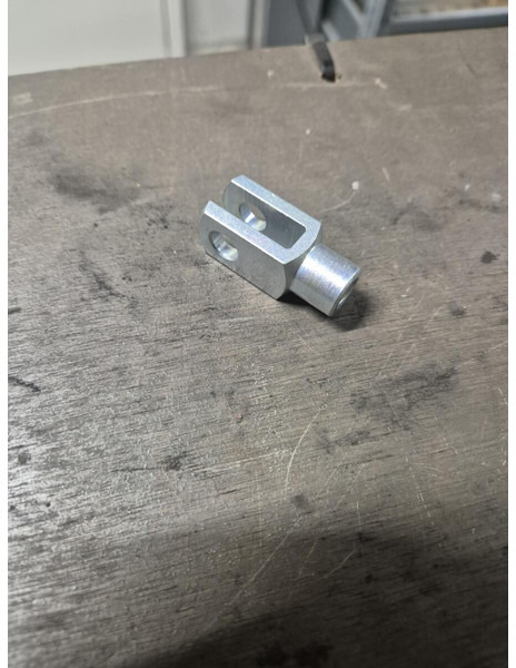 Liebherr - Кузов и экстерьер: фото 1 Liebherr - Кузов и экстерьер: фото 1