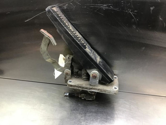 Liebherr Pedal - Педаль: фото 3 Liebherr Pedal - Педаль: фото 3