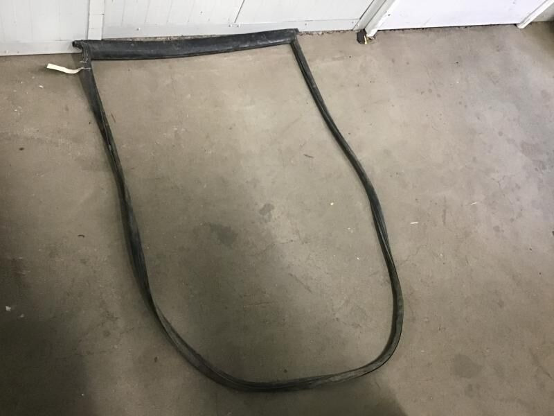 Liebherr R900 Li / R914B / R912 Li / R904 / R902 Li / R922 / A904 Li / A904 INDUSTRIAL / A902 Li / A900C Li / A900B Li / A900 ZW / A900 L - Кабина и интерьер: фото 3 Liebherr R900 Li / R914B / R912 Li / R904 / R902 Li / R922 / A904 Li / A904 INDUSTRIAL / A902 Li / A900C Li / A900B Li / A900 ZW / A900 L - Кабина и интерьер: фото 3