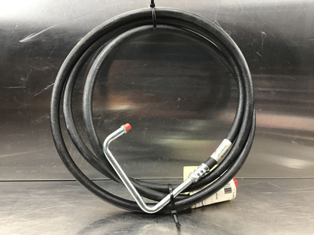 Liebherr Water Hose - Гидравлика: фото 2 Liebherr Water Hose - Гидравлика: фото 2