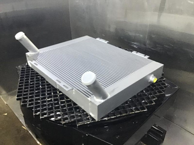 Liebherr Watercooler - Интеркулер: фото 1 Liebherr Watercooler - Интеркулер: фото 1