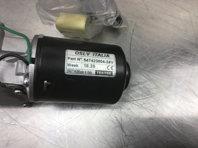 Liebherr Wiper motor - Щетка стеклоочистителя: фото 3 Liebherr Wiper motor - Щетка стеклоочистителя: фото 3
