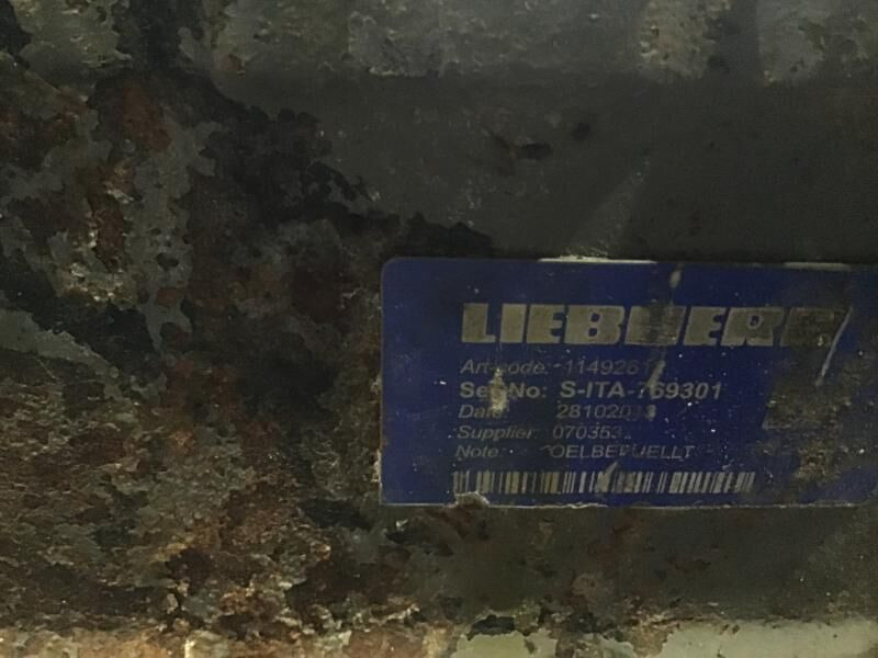 Liebherr front axle - Ось и запчасти: фото 2 Liebherr front axle - Ось и запчасти: фото 2