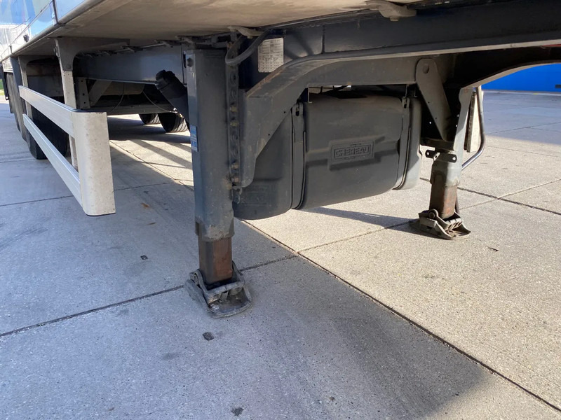 Полуприцеп-рефрижератор Chereau Frigo / 7 cm walls / BPW Disc / Carrier Vector: фото 12