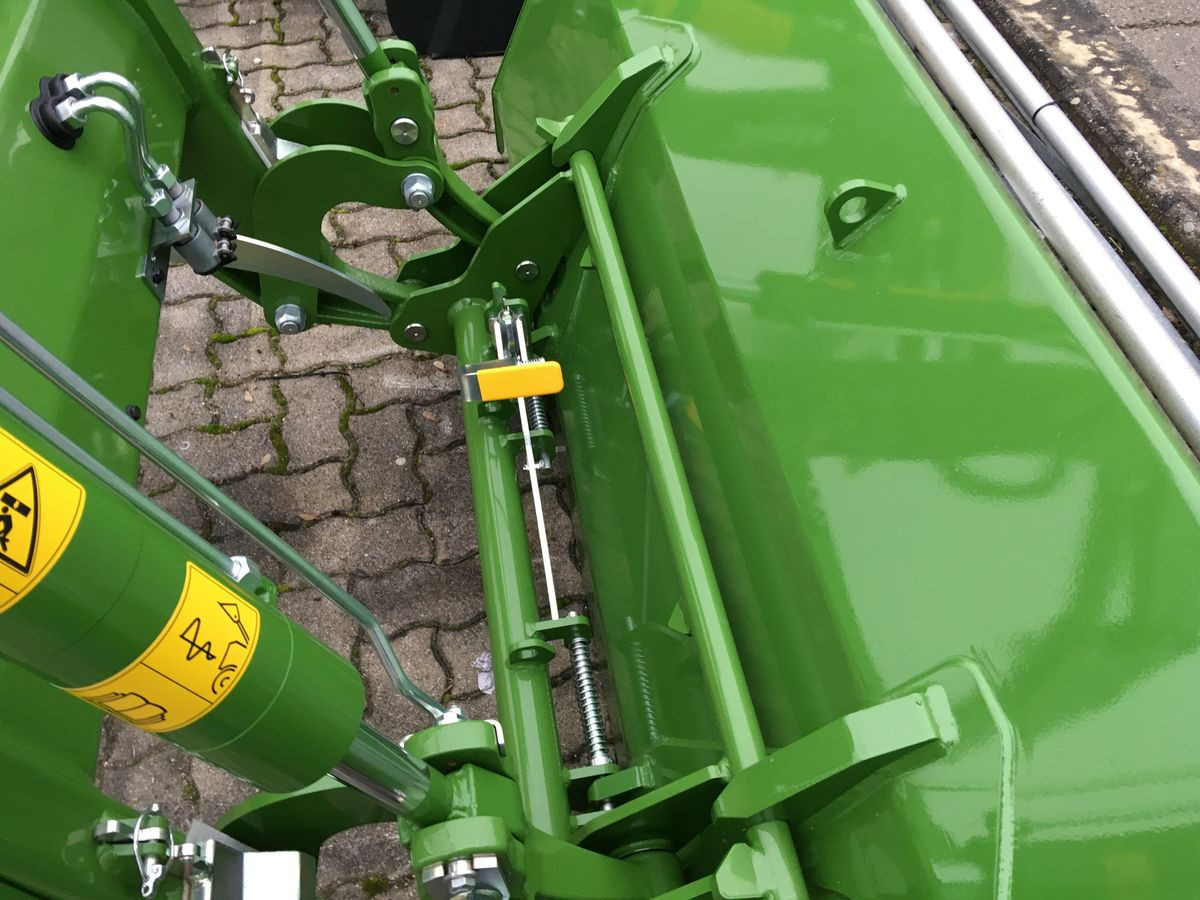 Fendt Cargo 4X75 - Фронтальный погрузчик для трактора: фото 3 Fendt Cargo 4X75 - Фронтальный погрузчик для трактора: фото 3