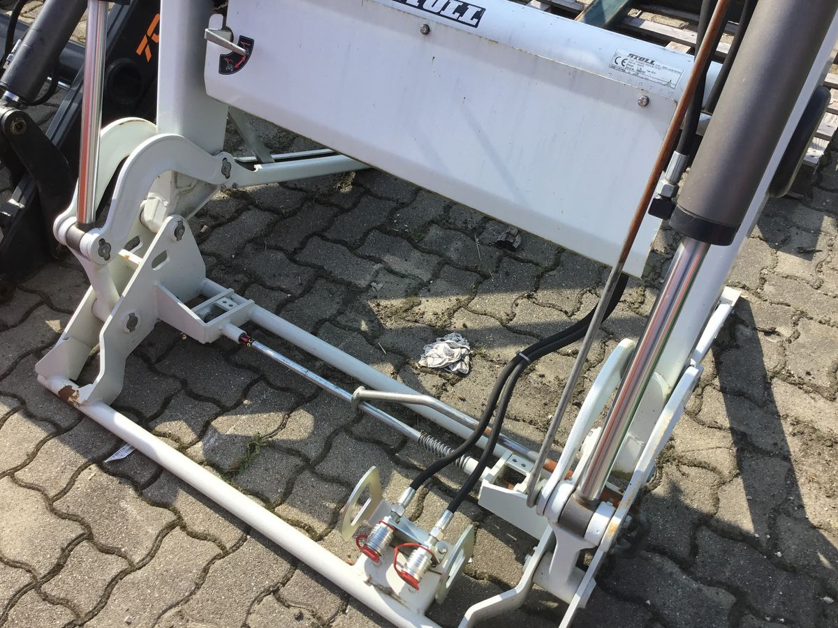 Stoll Profi Line FZ10 - Фронтальный погрузчик для трактора: фото 3 Stoll Profi Line FZ10 - Фронтальный погрузчик для трактора: фото 3