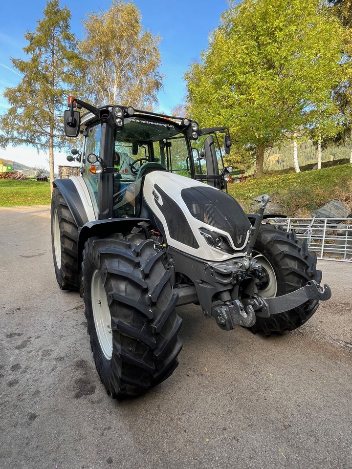 Valtra G135 VERSU - Трактор: фото 1 Valtra G135 VERSU - Трактор: фото 1