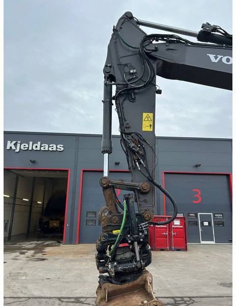 Volvo EC 300 EL в лизинг Volvo EC 300 EL: фото 14 Volvo EC 300 EL в лизинг Volvo EC 300 EL: фото 14