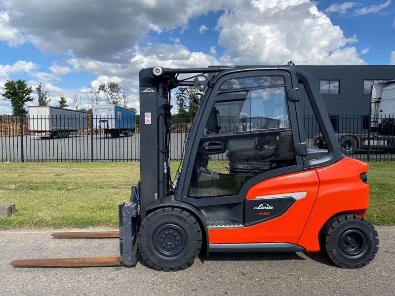 Linde H30D-01 - Дизельный погрузчик: фото 4 Linde H30D-01 - Дизельный погрузчик: фото 4