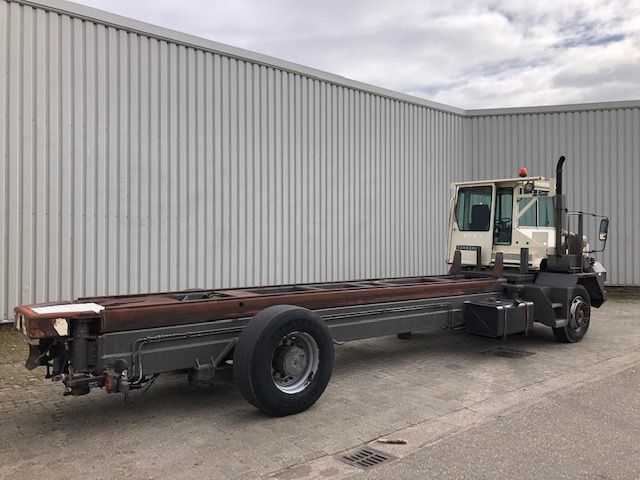 Terberg TT20 Body Carrier - Терминальный тягач: фото 4 Terberg TT20 Body Carrier - Терминальный тягач: фото 4