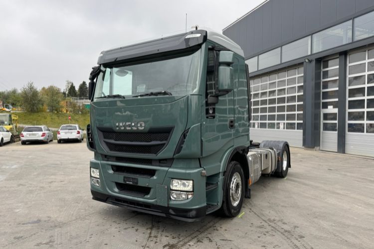 Iveco 480 4x2 Hydraulik & Kompressor - Тягач: фото 1 Iveco 480 4x2 Hydraulik & Kompressor - Тягач: фото 1