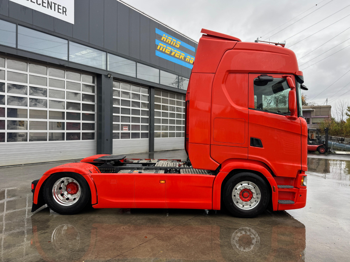 SCANIA S500 4x2 2 Tank 1000L - Тягач: фото 4 SCANIA S500 4x2 2 Tank 1000L - Тягач: фото 4