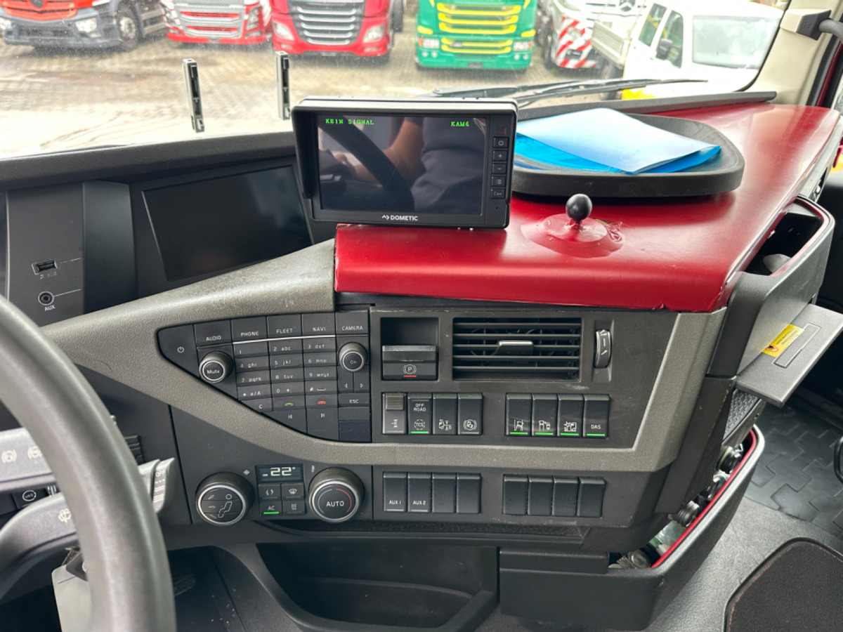 Тентованный грузовик VOLVO FH-420 4x2 LBW: фото 18