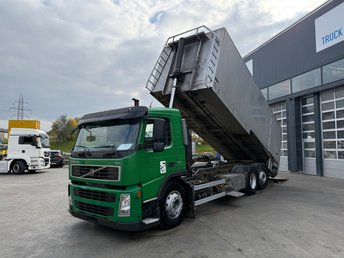 VOLVO FM-440 6x2 Getreidekipper - Самосвал: фото 2 VOLVO FM-440 6x2 Getreidekipper - Самосвал: фото 2