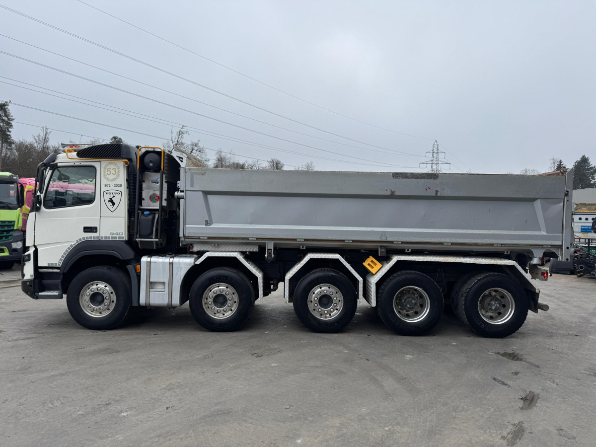 Самосвал VOLVO FMX-540 10x4 Moser 2S: фото 9
