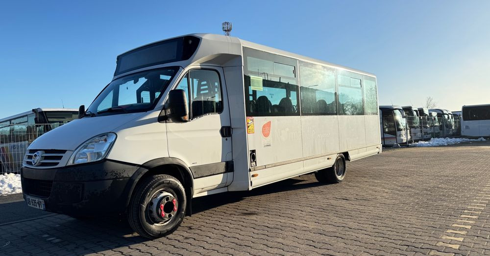 Iveco Aptineo / mała klima / 28 miejsc / winda / CENA: 67500 zł netto - Микроавтобус, Пассажирский фургон: фото 2 Iveco Aptineo / mała klima / 28 miejsc / winda / CENA: 67500 zł netto - Микроавтобус, Пассажирский фургон: фото 2