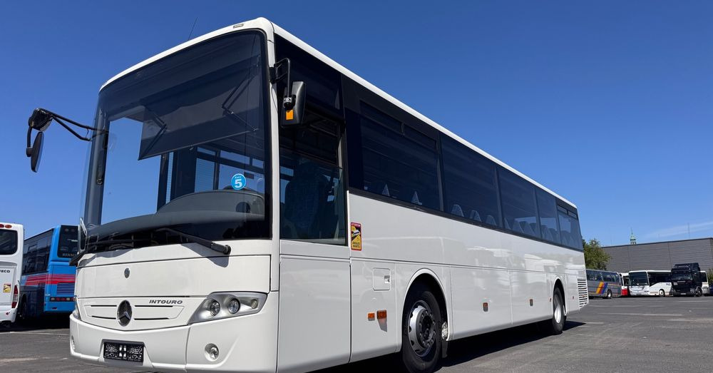 Mercedes-Benz Intouro / Euro 5 / Manual / 59 miejsc / mały przebieg / Cena: 116000 zł netto - Городской автобус: фото 3 Mercedes-Benz Intouro / Euro 5 / Manual / 59 miejsc / mały przebieg / Cena: 116000 zł netto - Городской автобус: фото 3