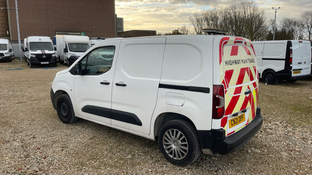 CITROEN BERLINGO 650 1.5 BLUEHDI 75PS - Легковой фургон: фото 3 CITROEN BERLINGO 650 1.5 BLUEHDI 75PS - Легковой фургон: фото 3