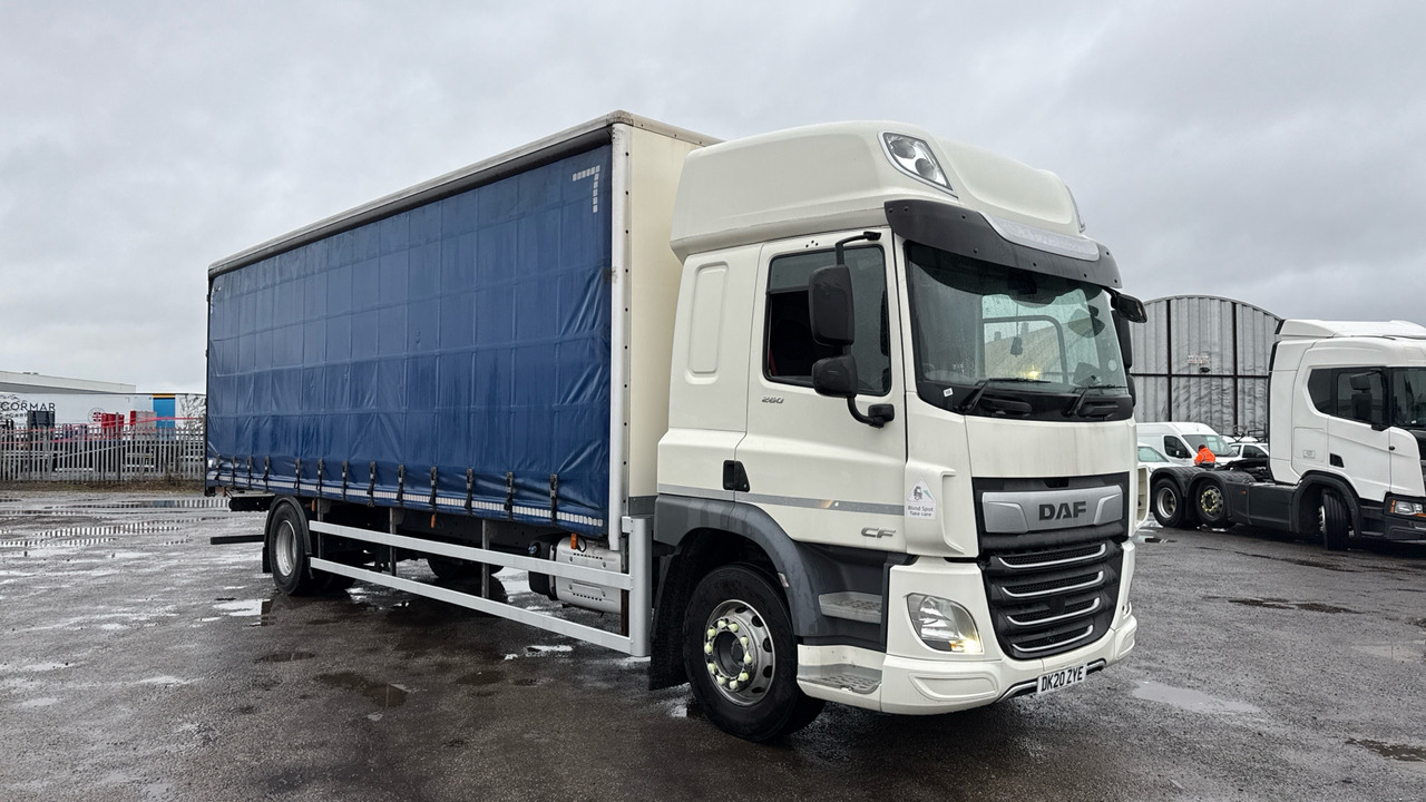 DAF CF 260 - Тентованный грузовик: фото 1 DAF CF 260 - Тентованный грузовик: фото 1