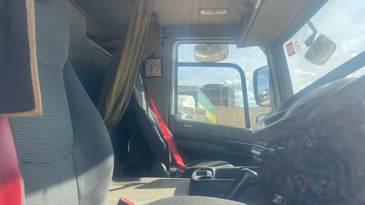 DAF CF 65.220 - Грузовик с закрытым кузовом: фото 5 DAF CF 65.220 - Грузовик с закрытым кузовом: фото 5