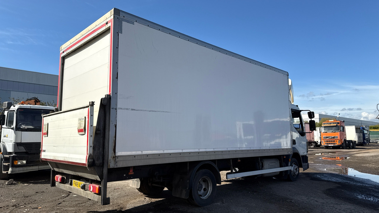 DAF LF 180 - Грузовик с закрытым кузовом: фото 4 DAF LF 180 - Грузовик с закрытым кузовом: фото 4