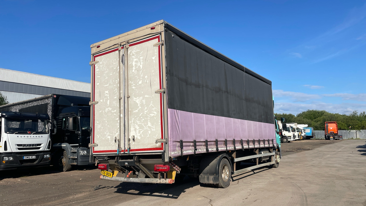 DAF LF 210 - Тентованный грузовик: фото 4 DAF LF 210 - Тентованный грузовик: фото 4