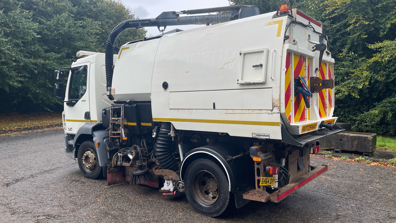 DAF LF 220 - Подметально-уборочная машина: фото 3 DAF LF 220 - Подметально-уборочная машина: фото 3
