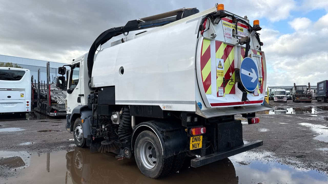 DAF LF 220 - Подметально-уборочная машина: фото 3 DAF LF 220 - Подметально-уборочная машина: фото 3