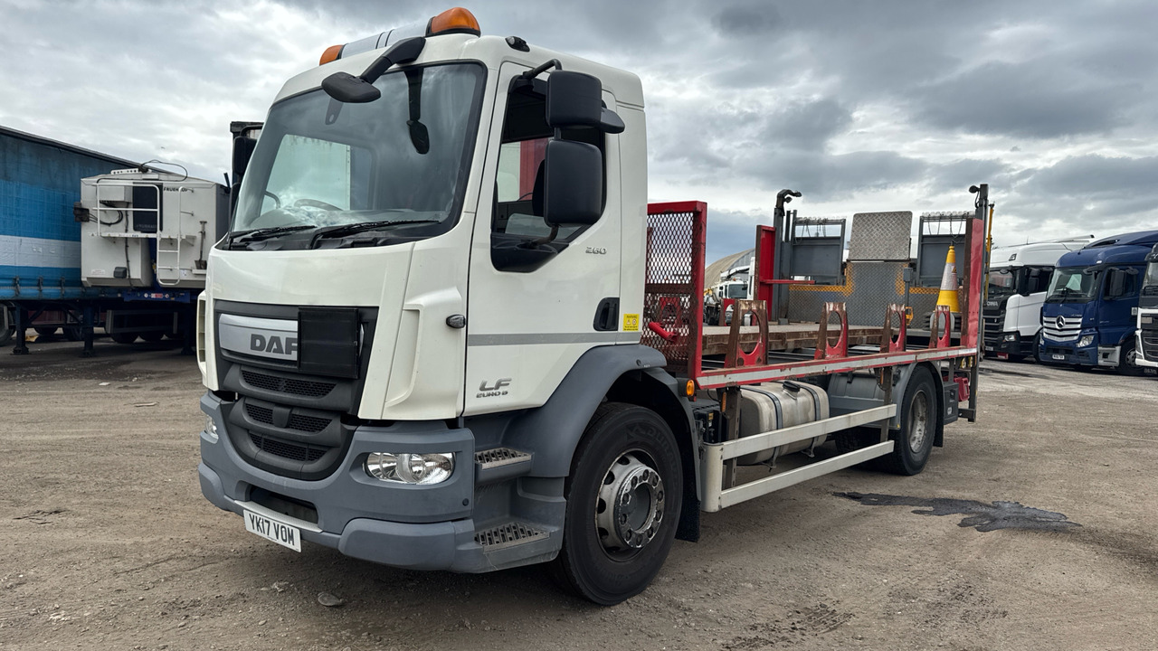 DAF LF 260 - Грузовик бортовой/ Платформа: фото 2 DAF LF 260 - Грузовик бортовой/ Платформа: фото 2