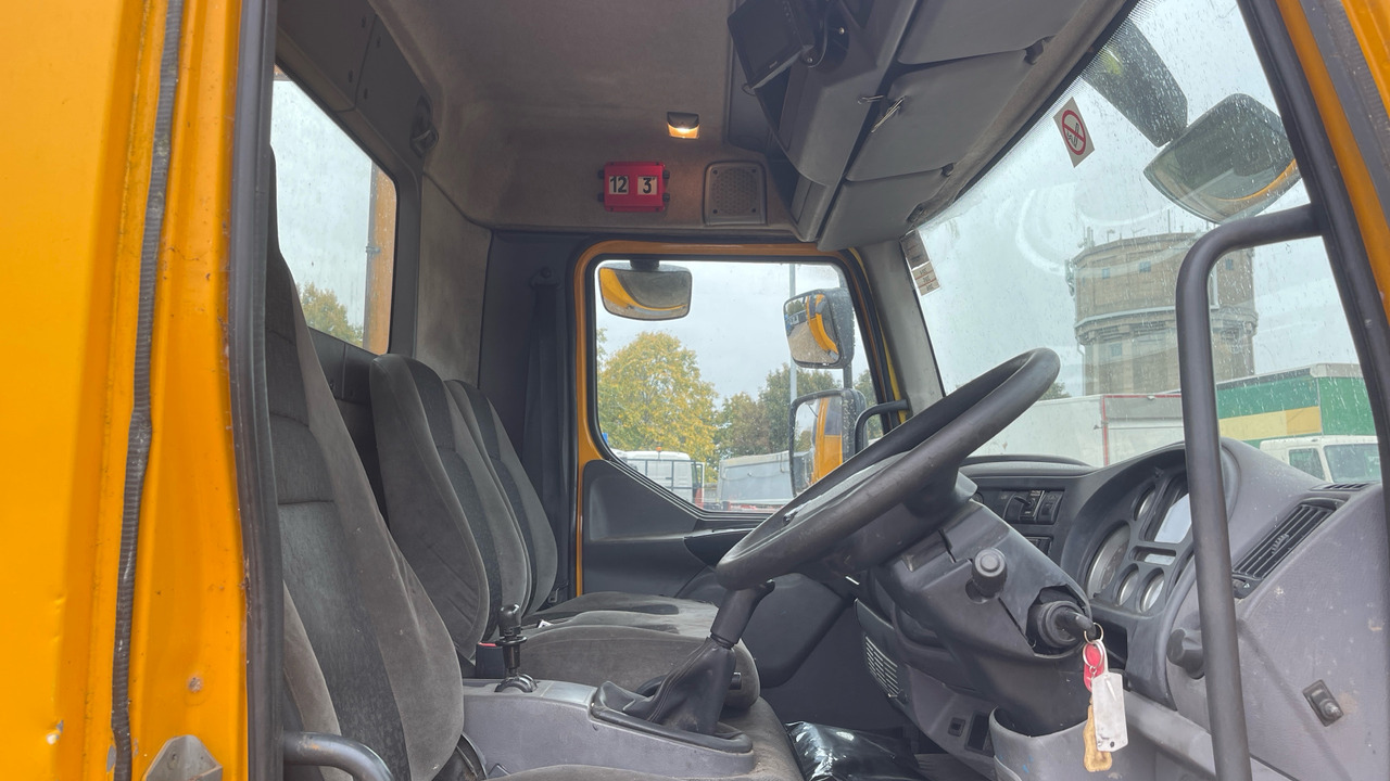 DAF LF 55.220 - Грузовик бортовой/ Платформа: фото 5 DAF LF 55.220 - Грузовик бортовой/ Платформа: фото 5