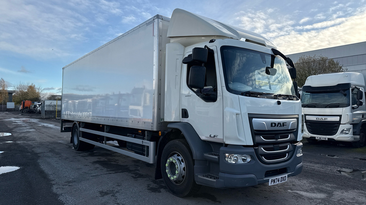 Daf LF 260 - Грузовик с закрытым кузовом: фото 1 Daf LF 260 - Грузовик с закрытым кузовом: фото 1