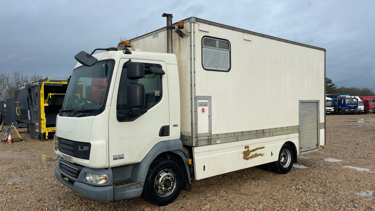 Daf LF 45.160 - Грузовик с закрытым кузовом: фото 2 Daf LF 45.160 - Грузовик с закрытым кузовом: фото 2