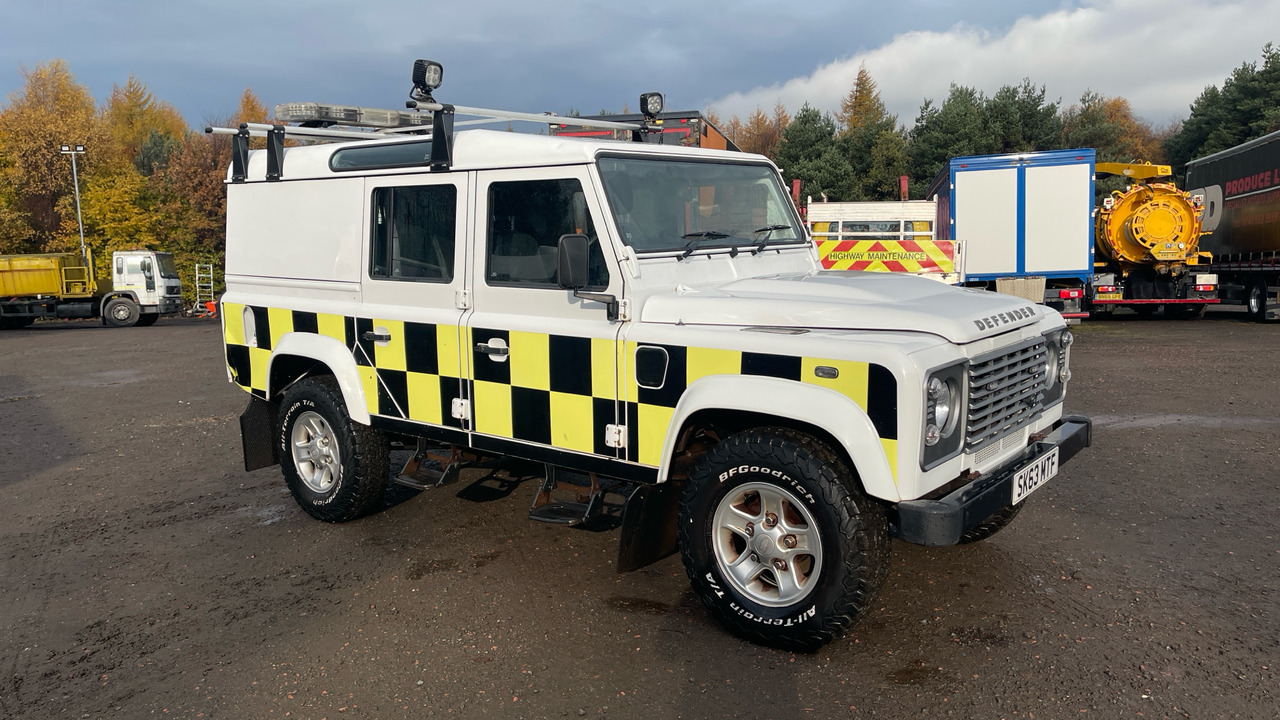 Land Rover Defender 110 2.2 TDCi - Другая техника: фото 1 Land Rover Defender 110 2.2 TDCi - Другая техника: фото 1