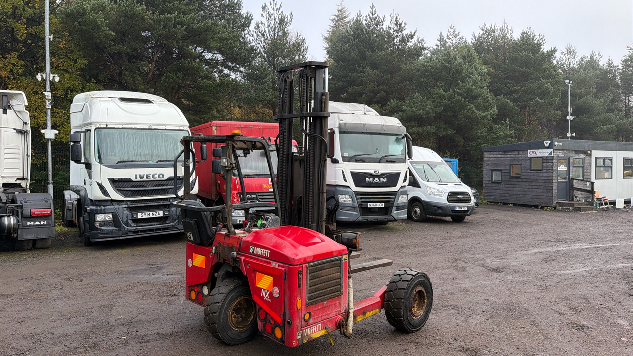 MOFFETT M4 20.3 - Другая техника: фото 3 MOFFETT M4 20.3 - Другая техника: фото 3