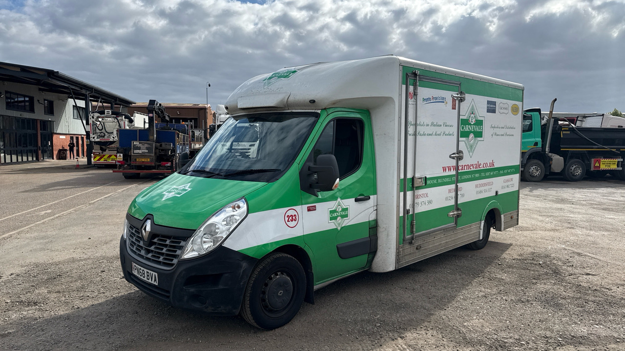 RENAULT TRUCKS MASTER 35 - Другая техника: фото 2 RENAULT TRUCKS MASTER 35 - Другая техника: фото 2