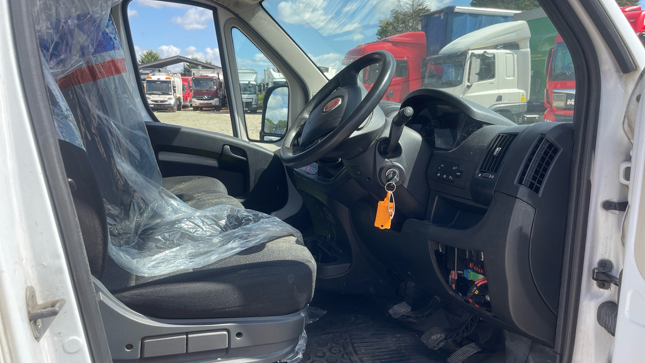 FIAT DUCATO 35 2.3 MULTIJET 140PS - Цельнометаллический фургон: фото 5 FIAT DUCATO 35 2.3 MULTIJET 140PS - Цельнометаллический фургон: фото 5
