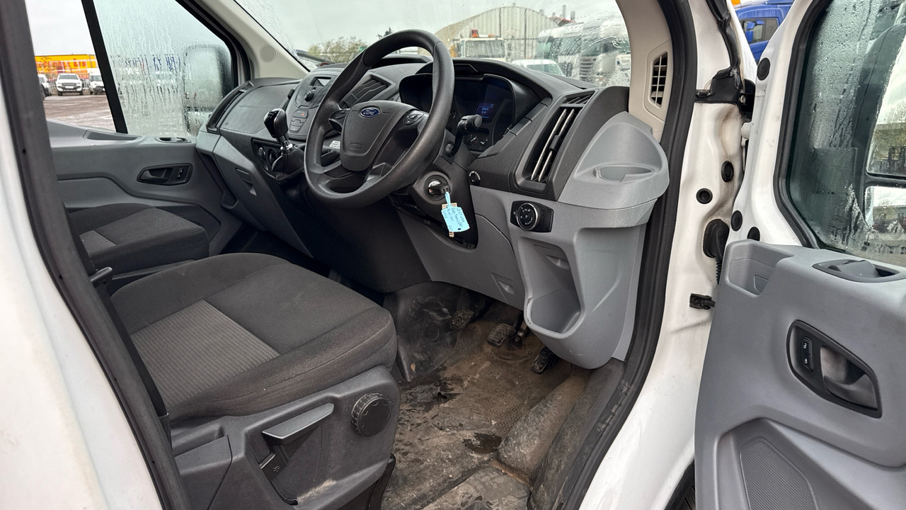 FORD TRANSIT 350 2.0 TDCI 130PS - Цельнометаллический фургон: фото 5 FORD TRANSIT 350 2.0 TDCI 130PS - Цельнометаллический фургон: фото 5