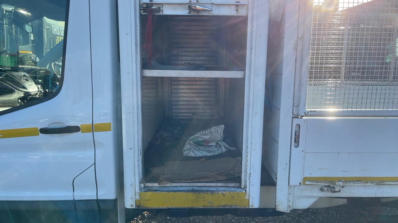 Малотоннажный самосвал FORD TRANSIT 350 2.2 TDCi 125ps: фото 20