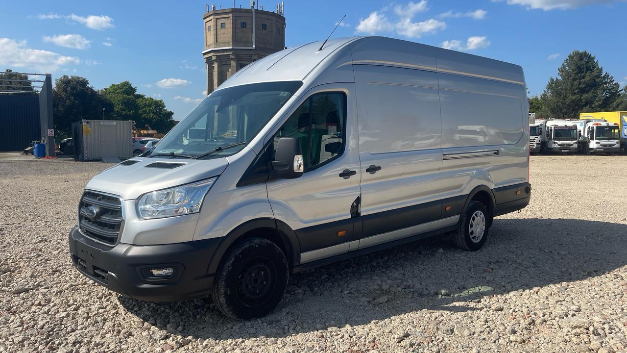 Ford Transit 2.0 ECOBLUE 130PS - Цельнометаллический фургон: фото 2 Ford Transit 2.0 ECOBLUE 130PS - Цельнометаллический фургон: фото 2