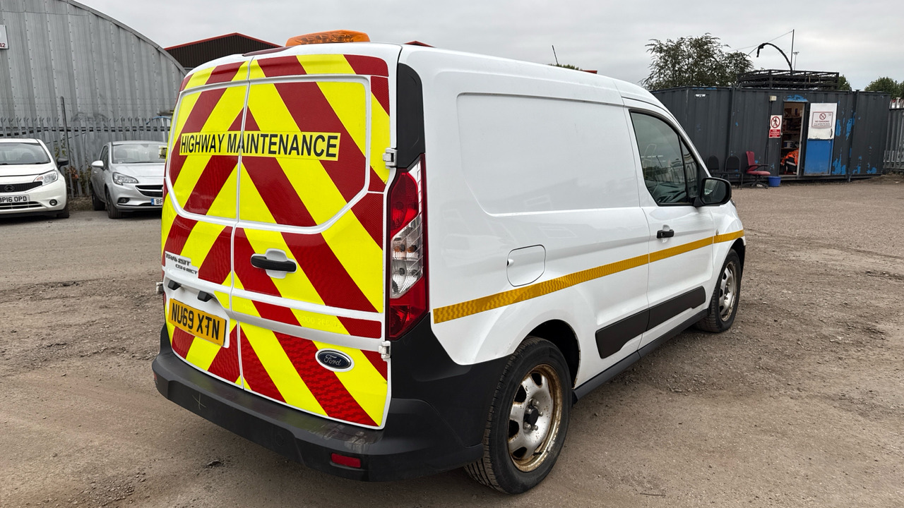 Ford Transit Connect 200 1.5 EcoBlue 75ps - Легковой фургон: фото 4 Ford Transit Connect 200 1.5 EcoBlue 75ps - Легковой фургон: фото 4