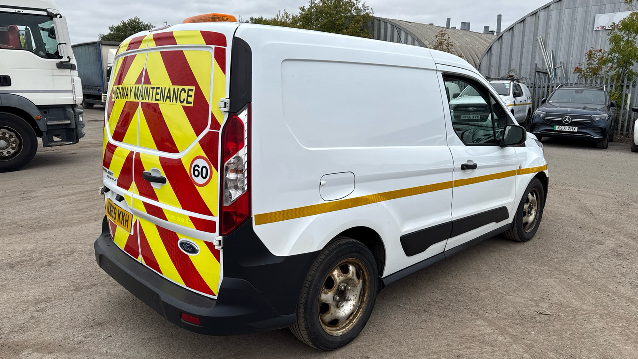 Ford Transit Connect 200 1.5 EcoBlue 75ps - Легковой фургон: фото 4 Ford Transit Connect 200 1.5 EcoBlue 75ps - Легковой фургон: фото 4