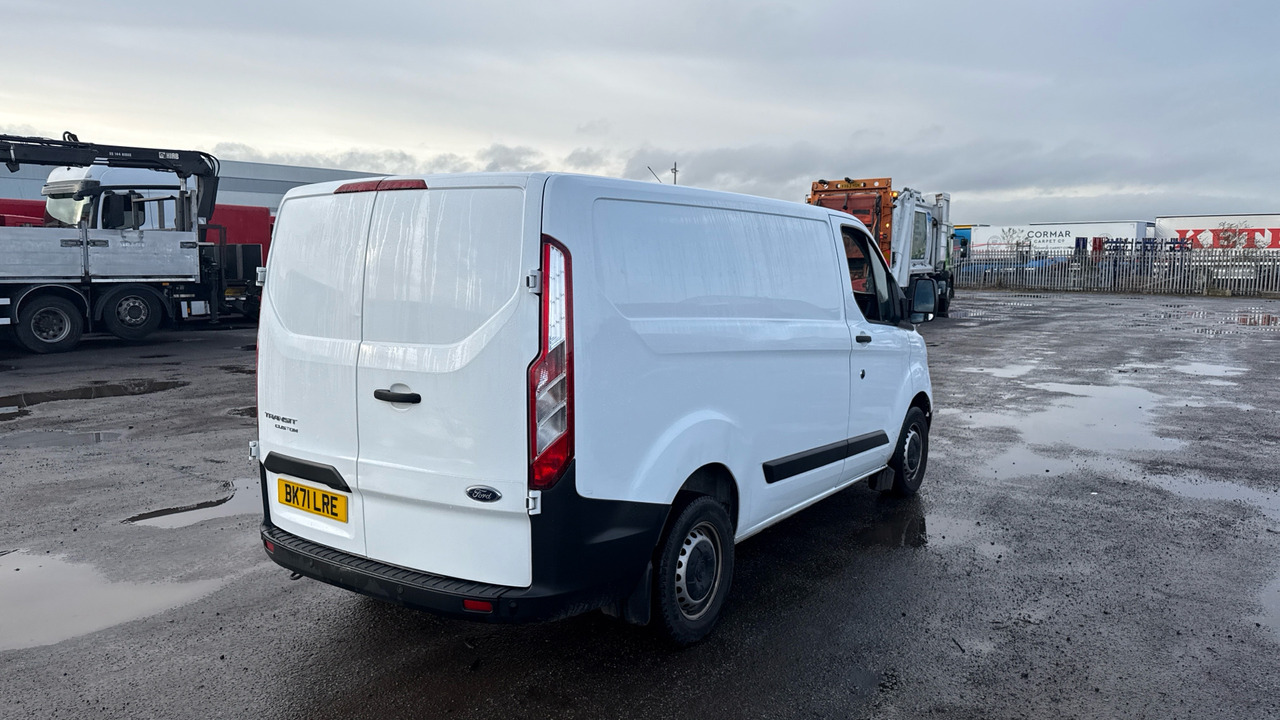 Ford Transit Custom 300 2.0 EcoBlue 105ps - Легковой фургон: фото 4 Ford Transit Custom 300 2.0 EcoBlue 105ps - Легковой фургон: фото 4