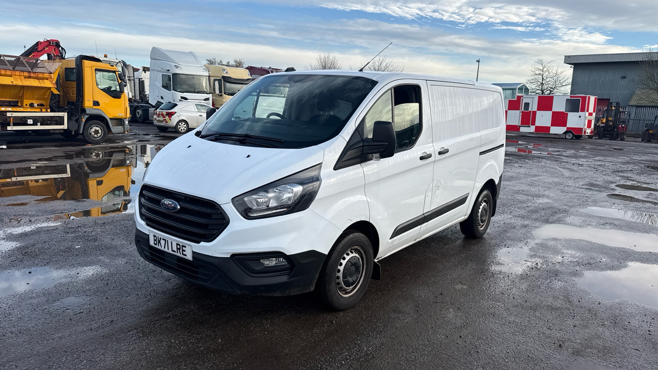 Ford Transit Custom 300 2.0 EcoBlue 105ps - Легковой фургон: фото 2 Ford Transit Custom 300 2.0 EcoBlue 105ps - Легковой фургон: фото 2