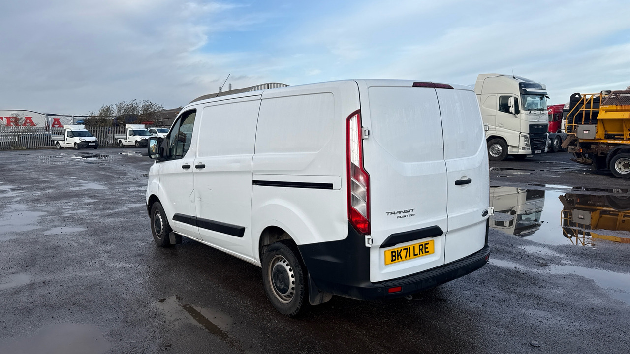 Ford Transit Custom 300 2.0 EcoBlue 105ps - Легковой фургон: фото 3 Ford Transit Custom 300 2.0 EcoBlue 105ps - Легковой фургон: фото 3