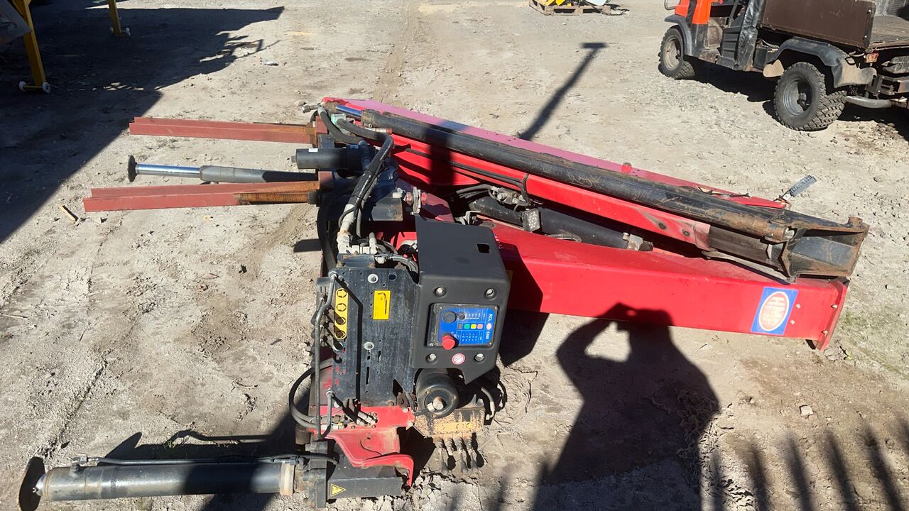 HMF RCL 5300 CRANE - Строительное оборудование: фото 1 HMF RCL 5300 CRANE - Строительное оборудование: фото 1