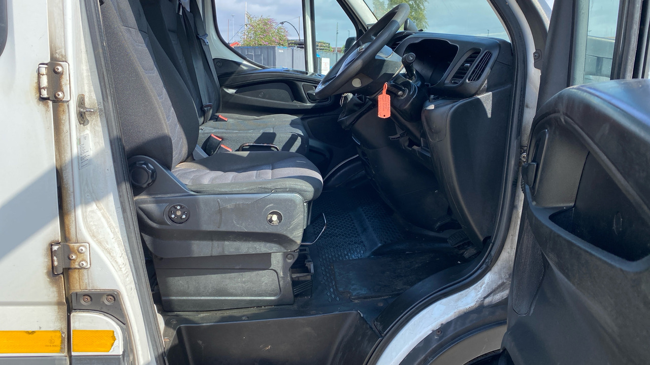 IVECO DAILY 50-150 - Малотоннажный самосвал, Грузопассажирский фургон: фото 5 IVECO DAILY 50-150 - Малотоннажный самосвал, Грузопассажирский фургон: фото 5